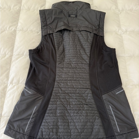 Athleta Black Running Vest M - Picture 2 of 5